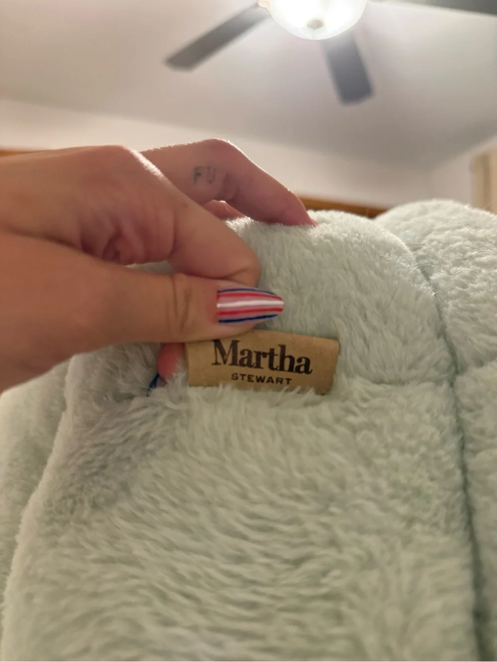 Martha Stewart Plush Round Pet Bed in Pale Green
